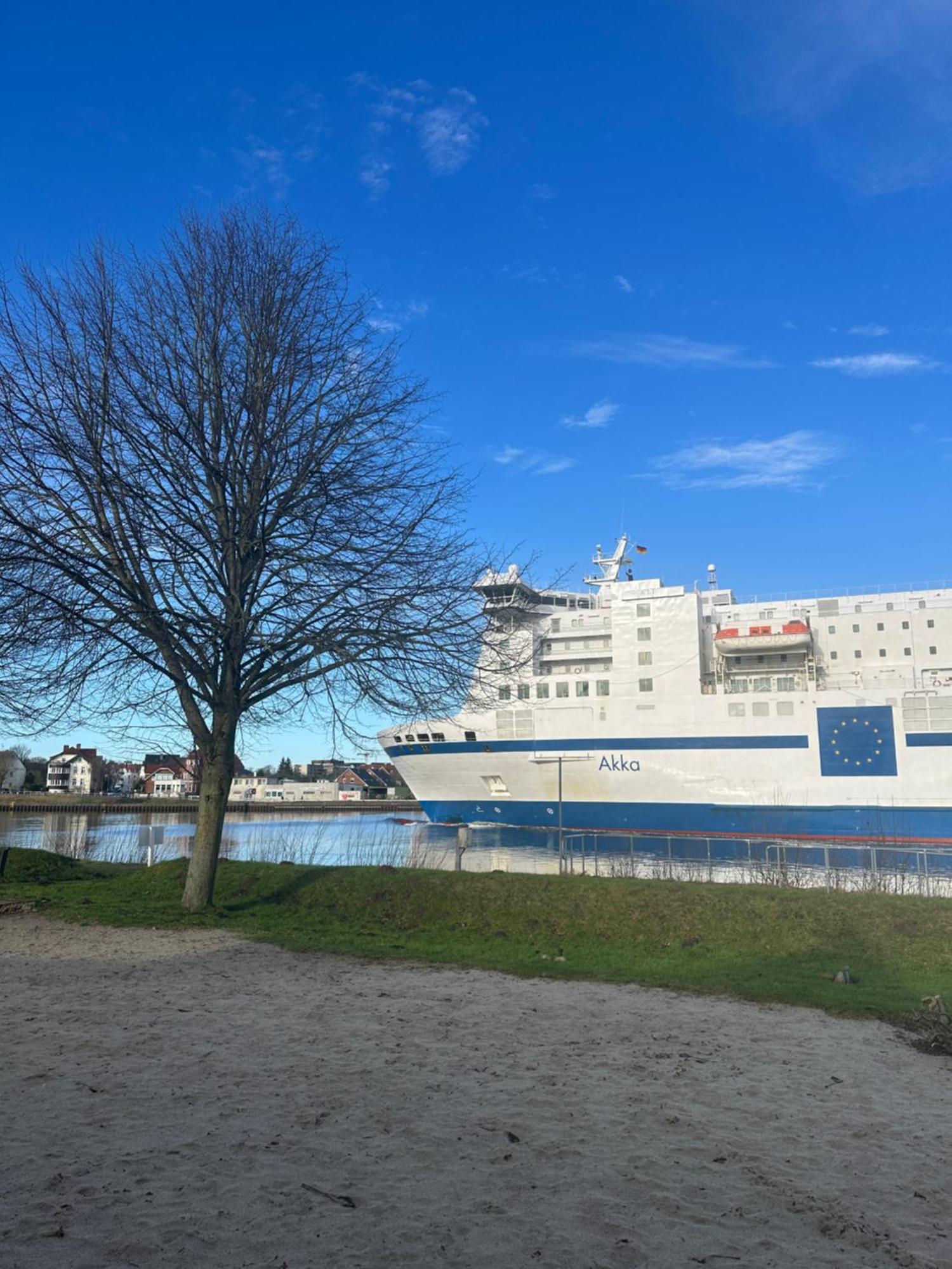 Kanal-Haus "Das Gaestehaus Direkt Am Nok" 奥斯特若菲尔德 外观 照片